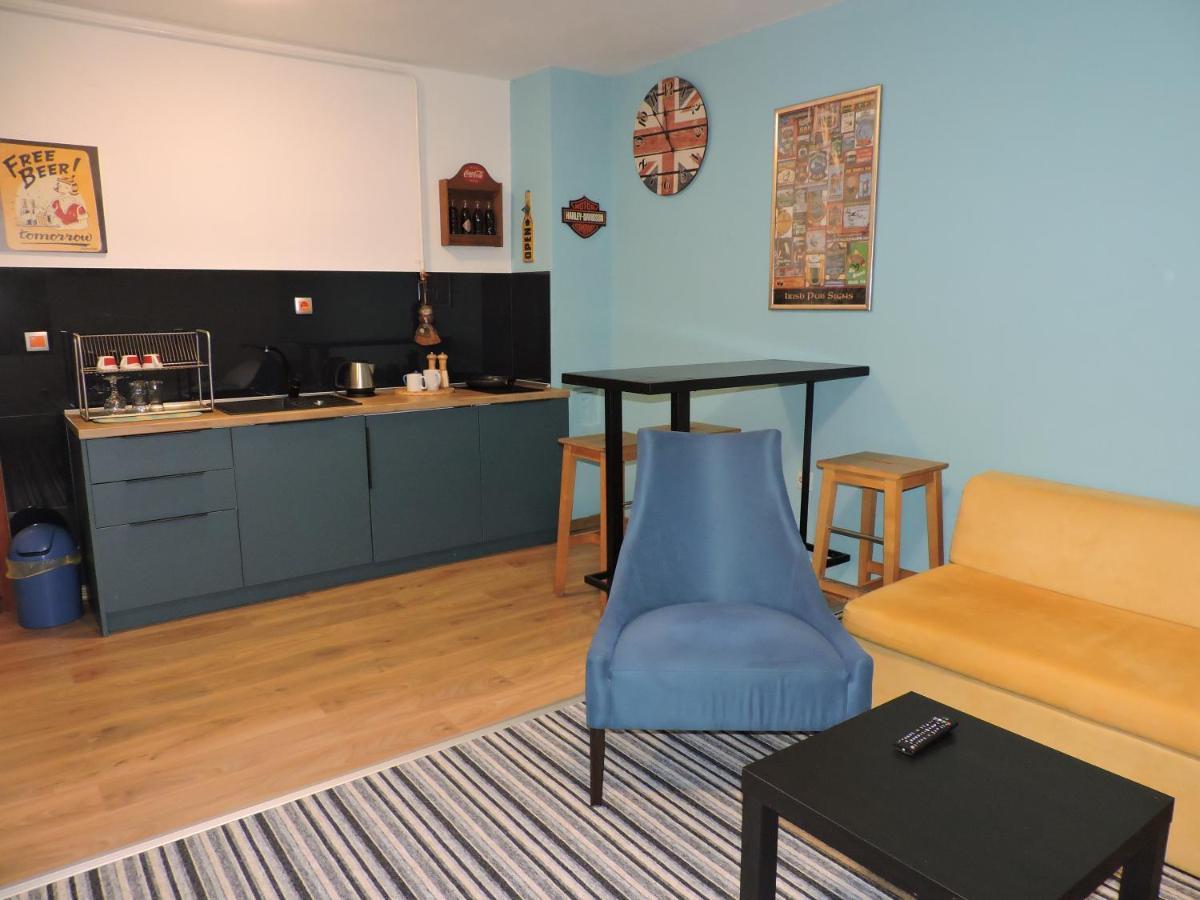 Apartments Music And Garden Saraievo Exterior foto