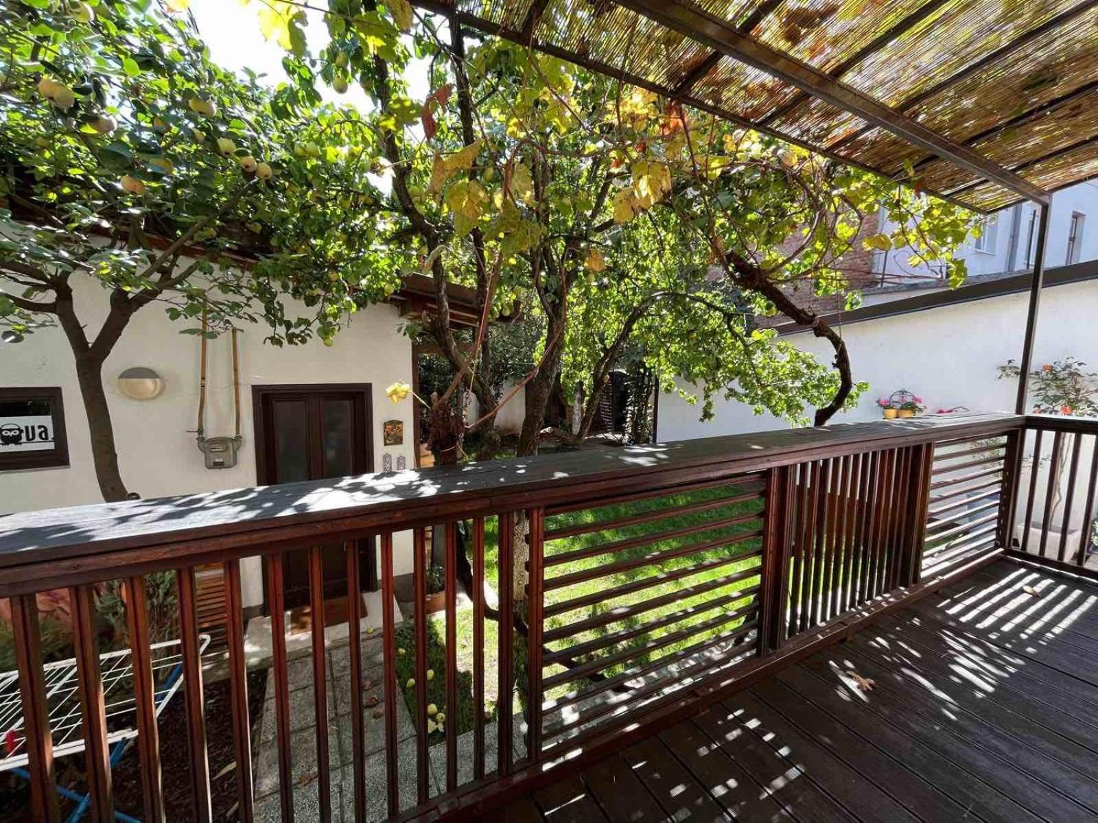 Apartments Music And Garden Saraievo Exterior foto